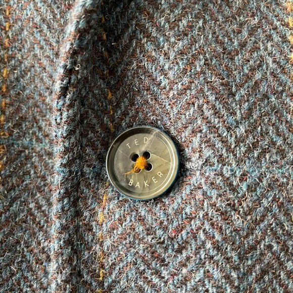 Jacket - Picture 5 of 9